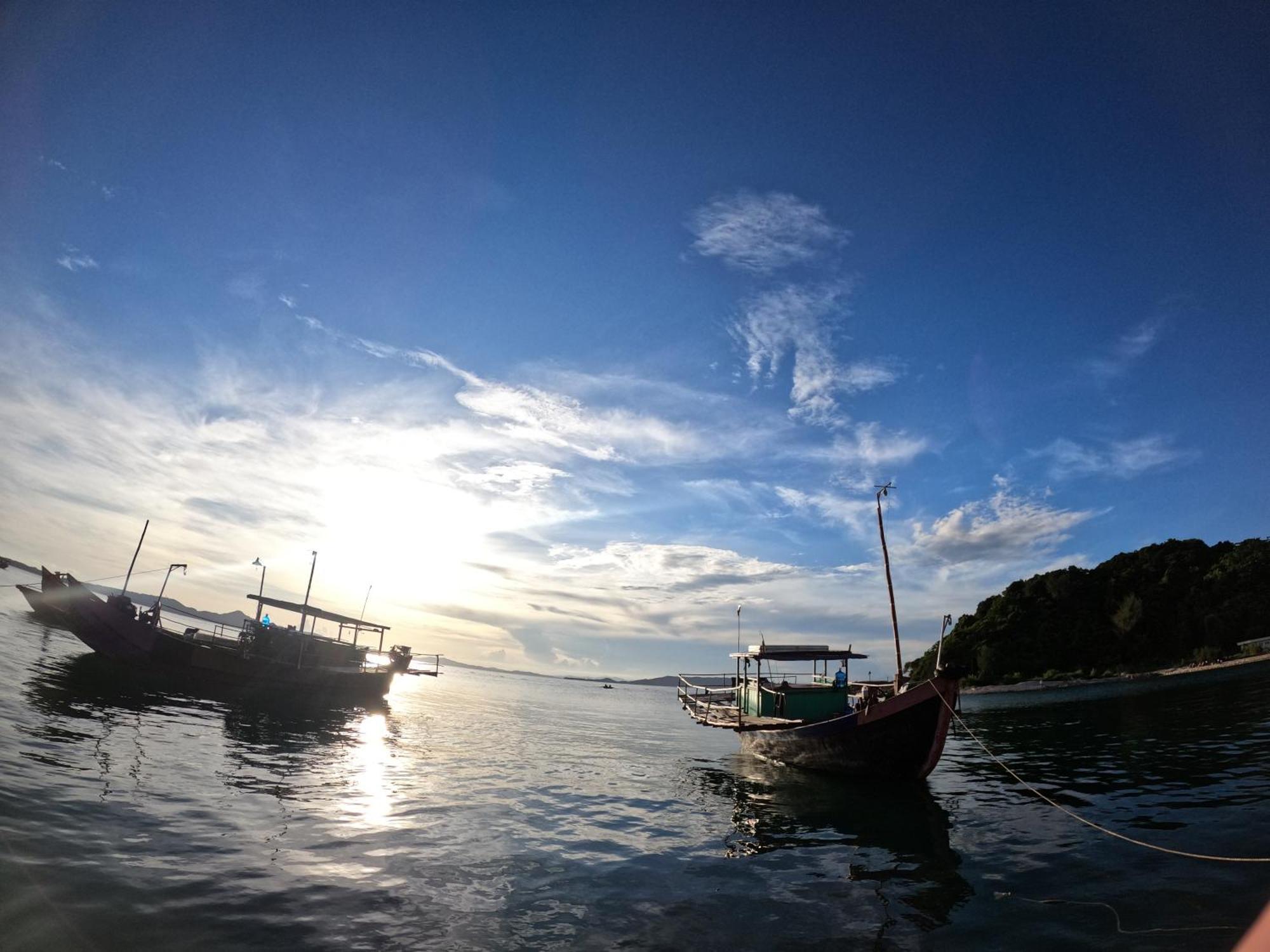 Coto Island Beach Village Homestay Dao Co To Exterior photo